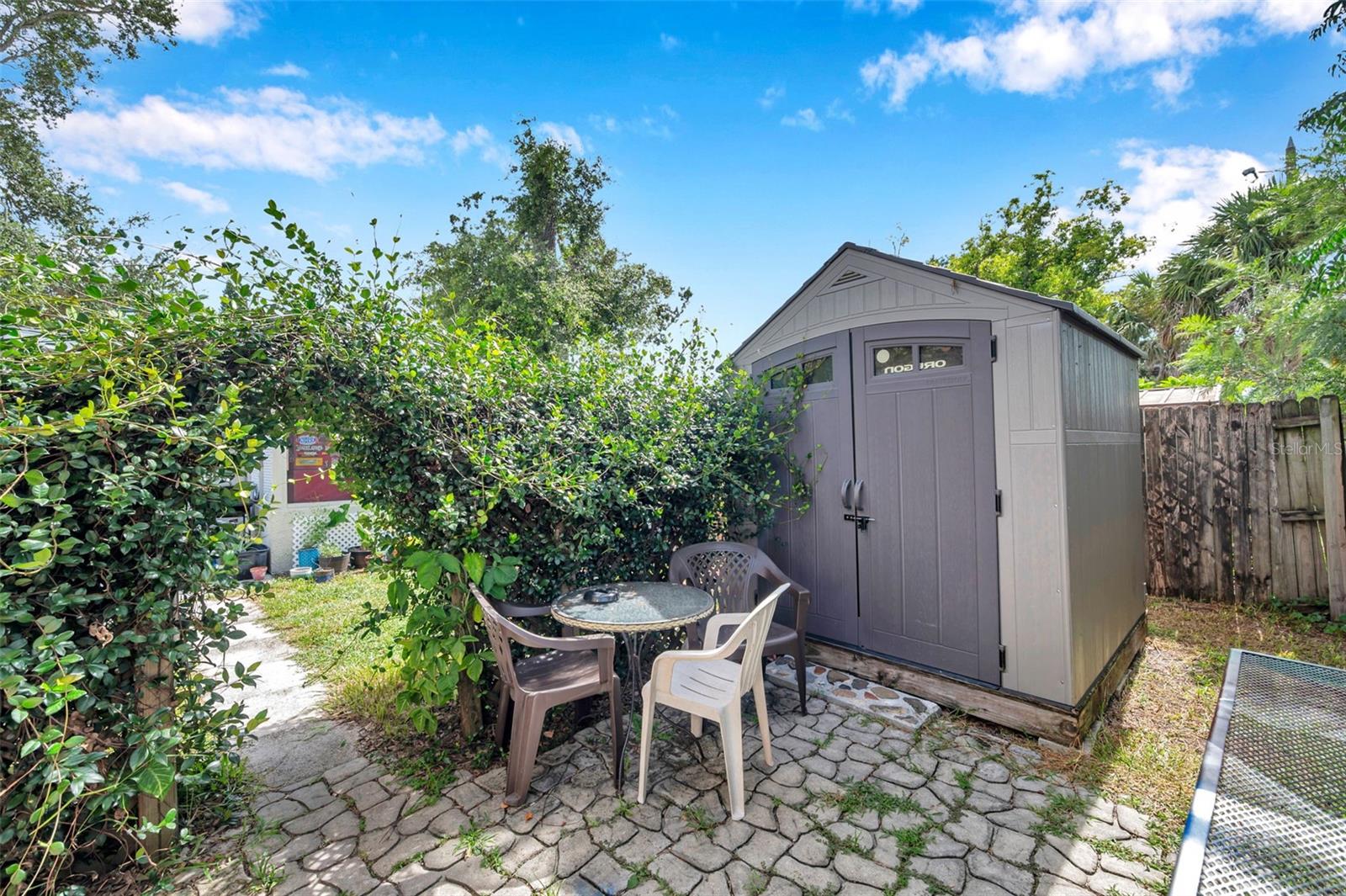 Shed