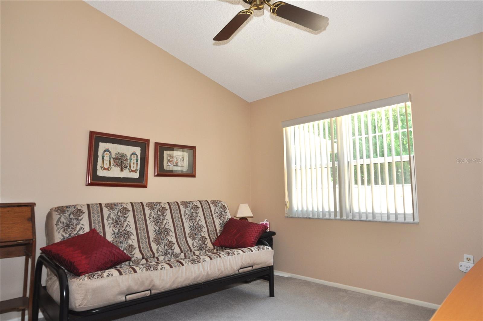 2nd Bedroom