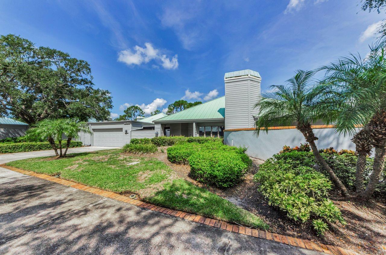 The Arbors at Bardmoor Villas 3 bedrooms, 2 baths and a 2 car garage, plus a huge Private lot!