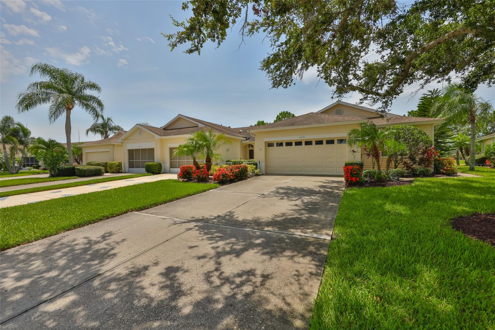 Front view of home.