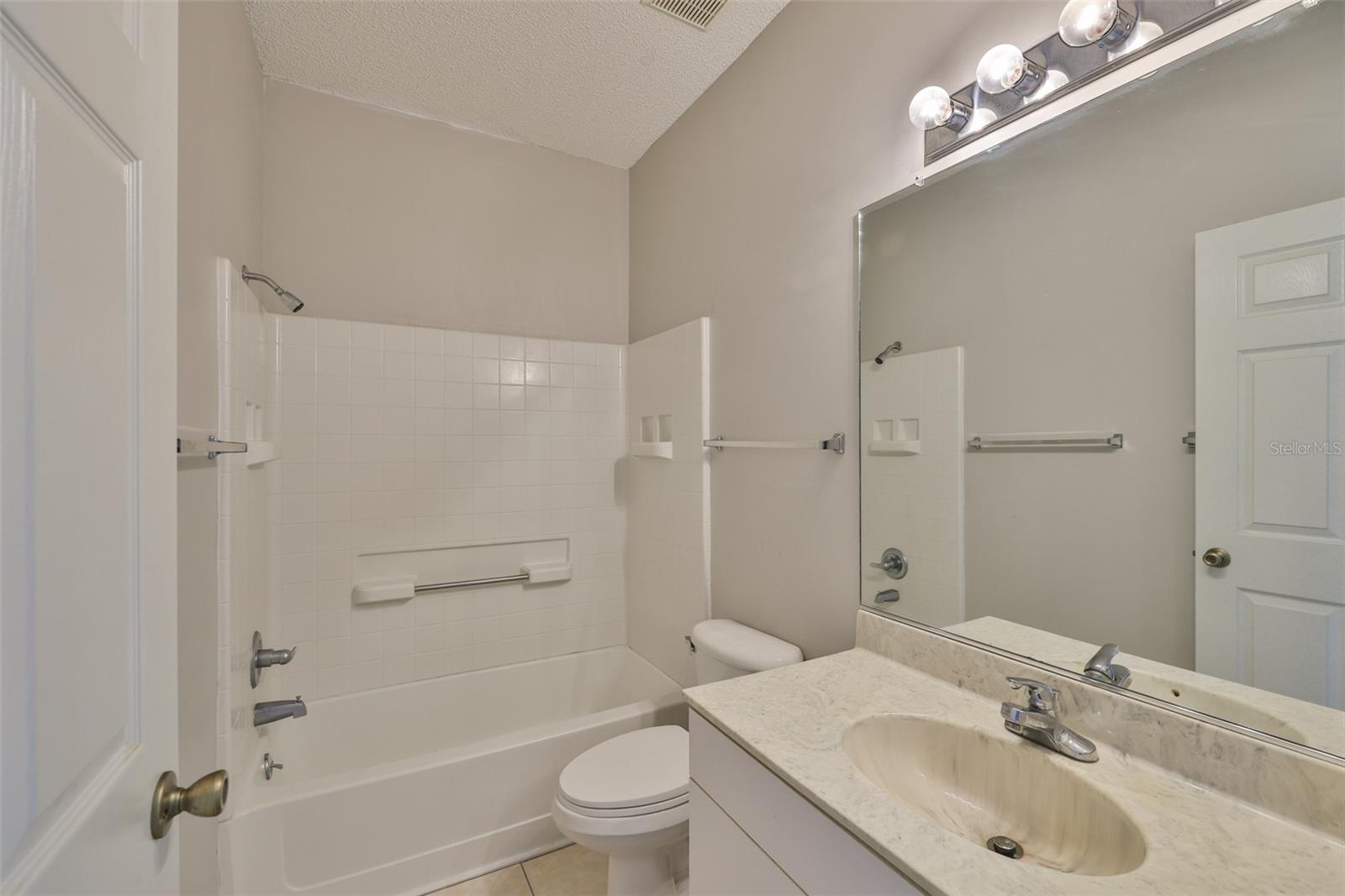 Guest bathroom.