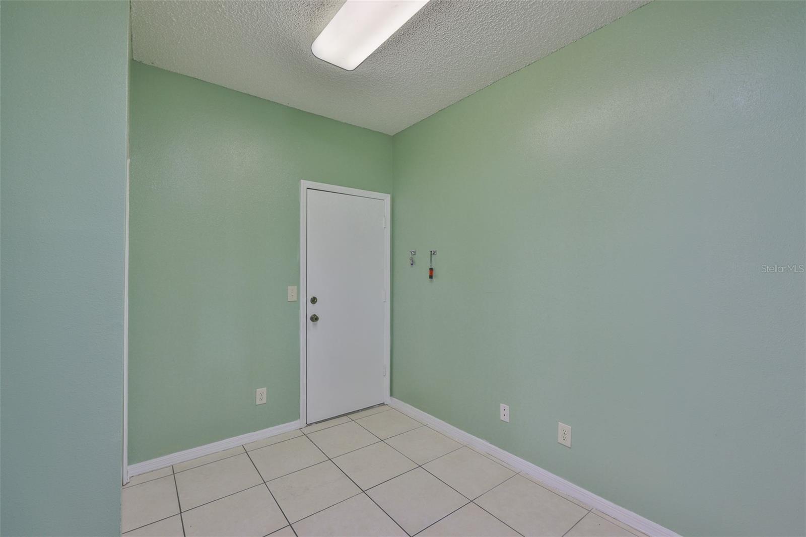 Mud Room / Gargage entry.