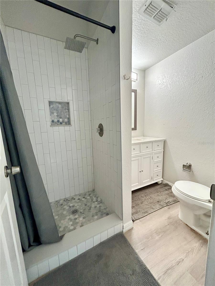 Mother-in-law suite