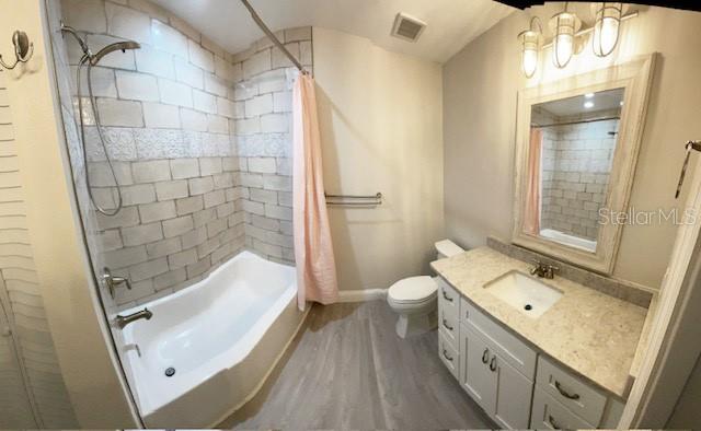 Bath2- (pano)