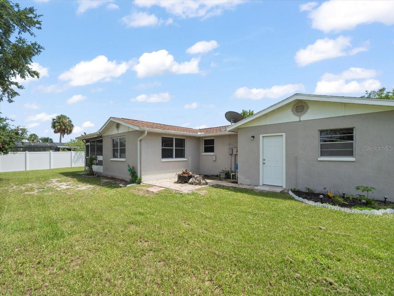 Backyard with pavered area
