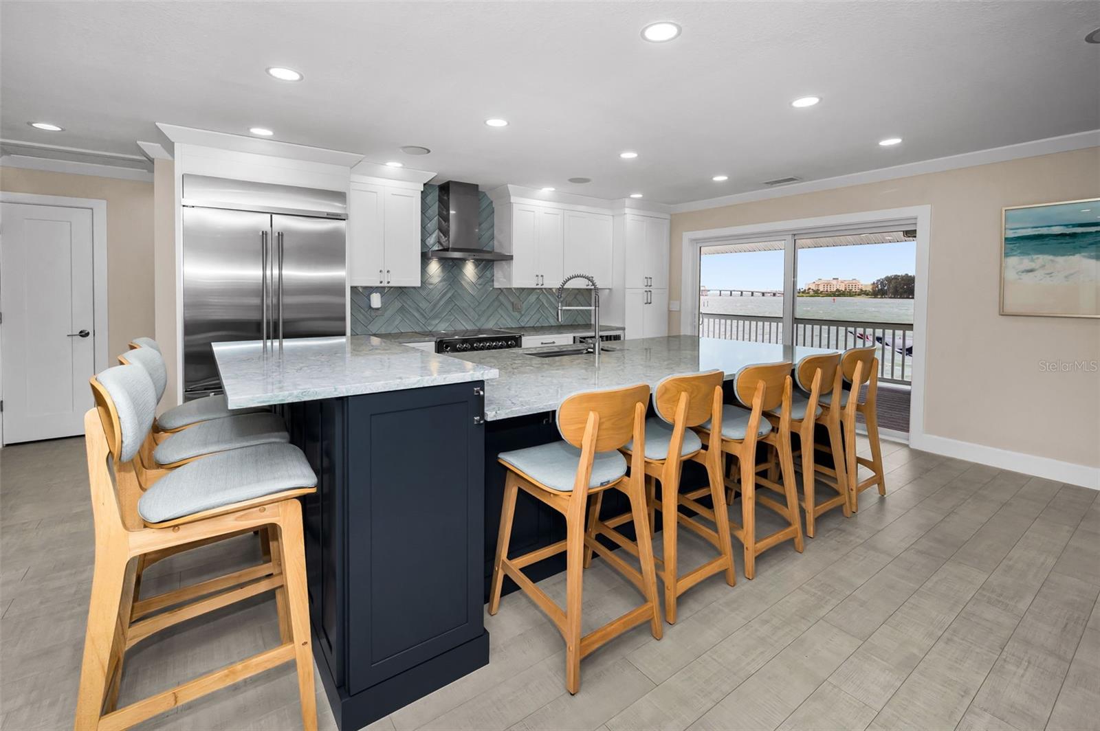 Where Culinary Meets Coastal — A Kitchen Designed to Impress