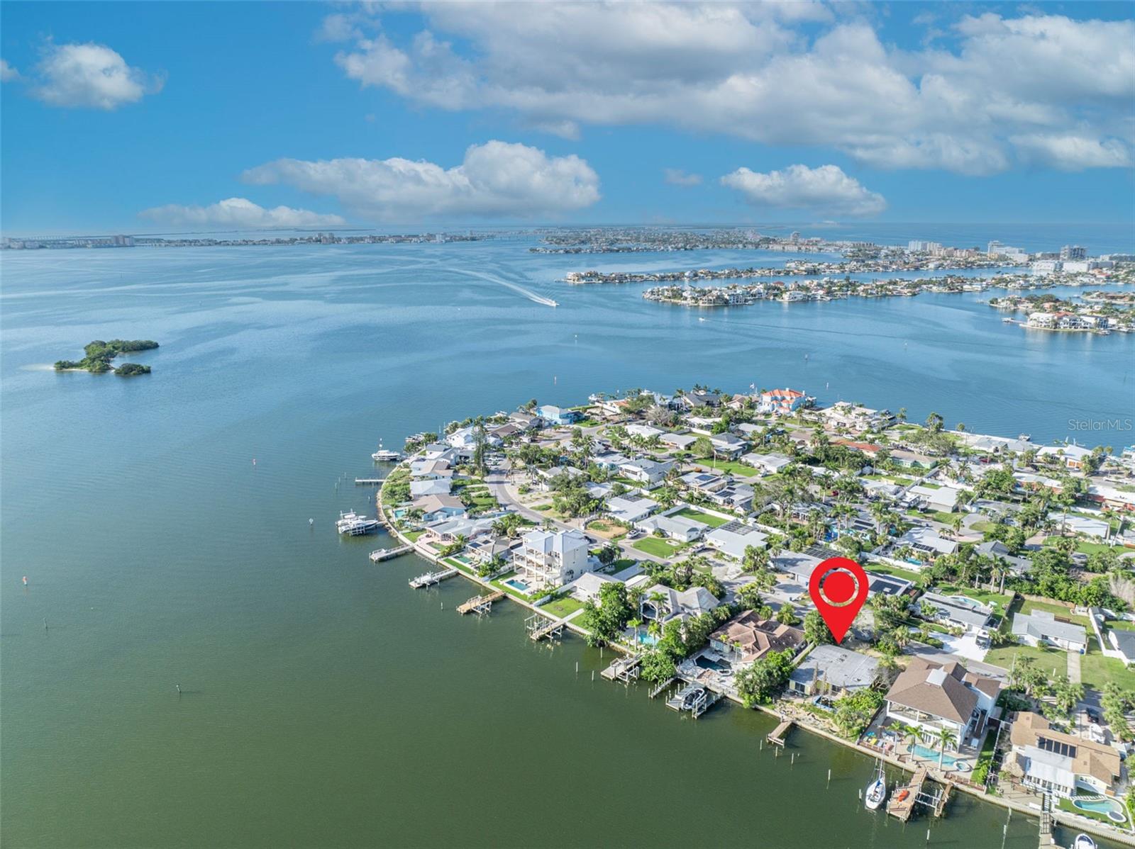 Nestled on the quiet Island of Pasadena Isle