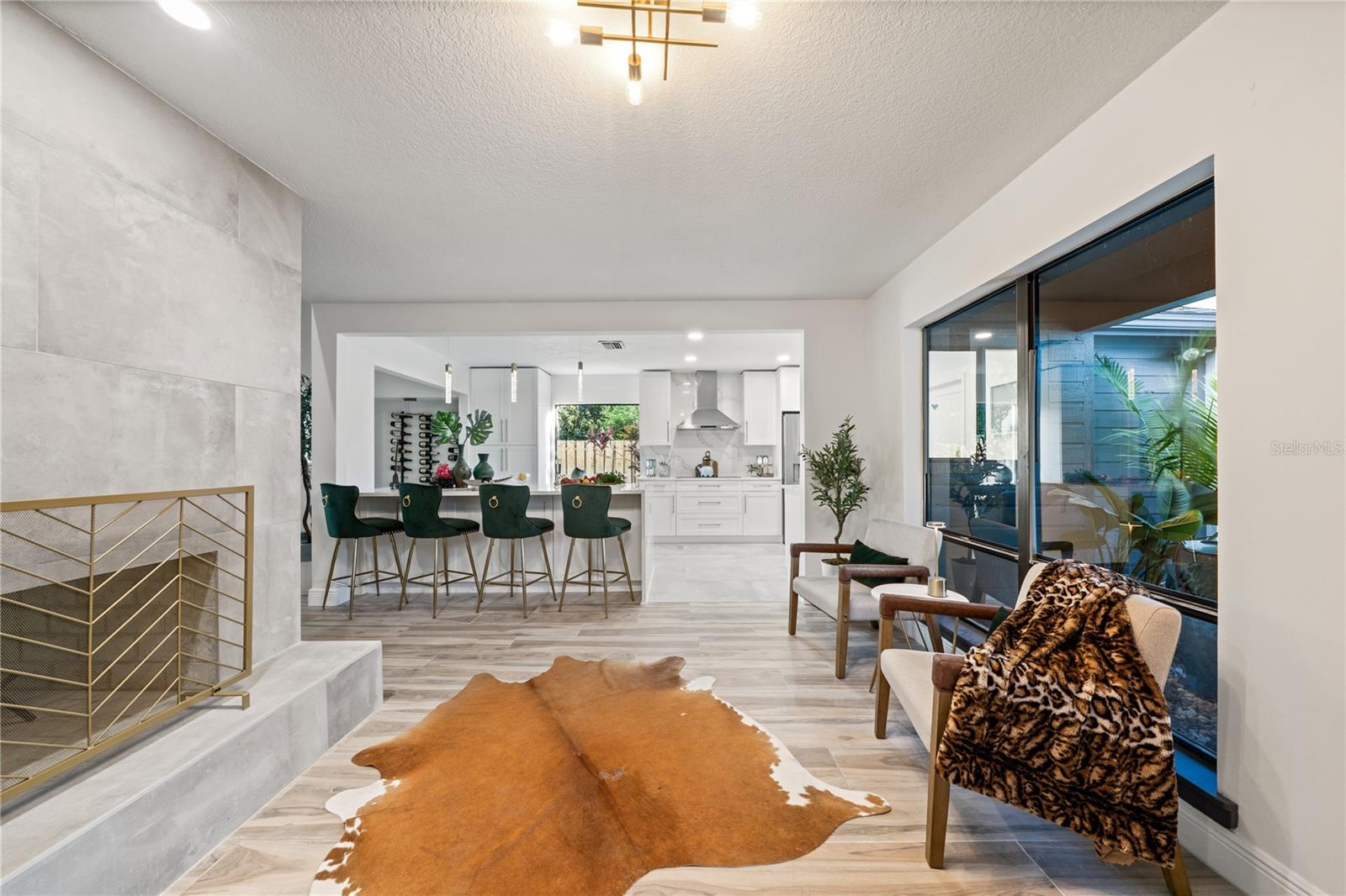 entrance seating area