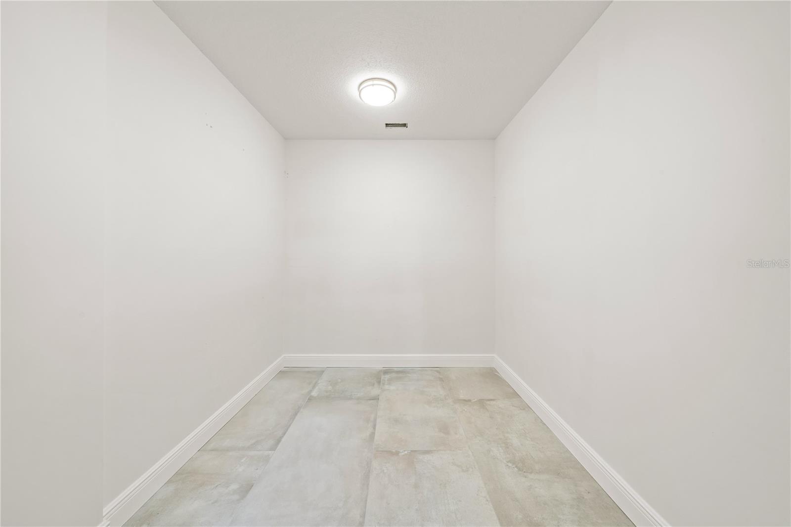 master walk-in closet