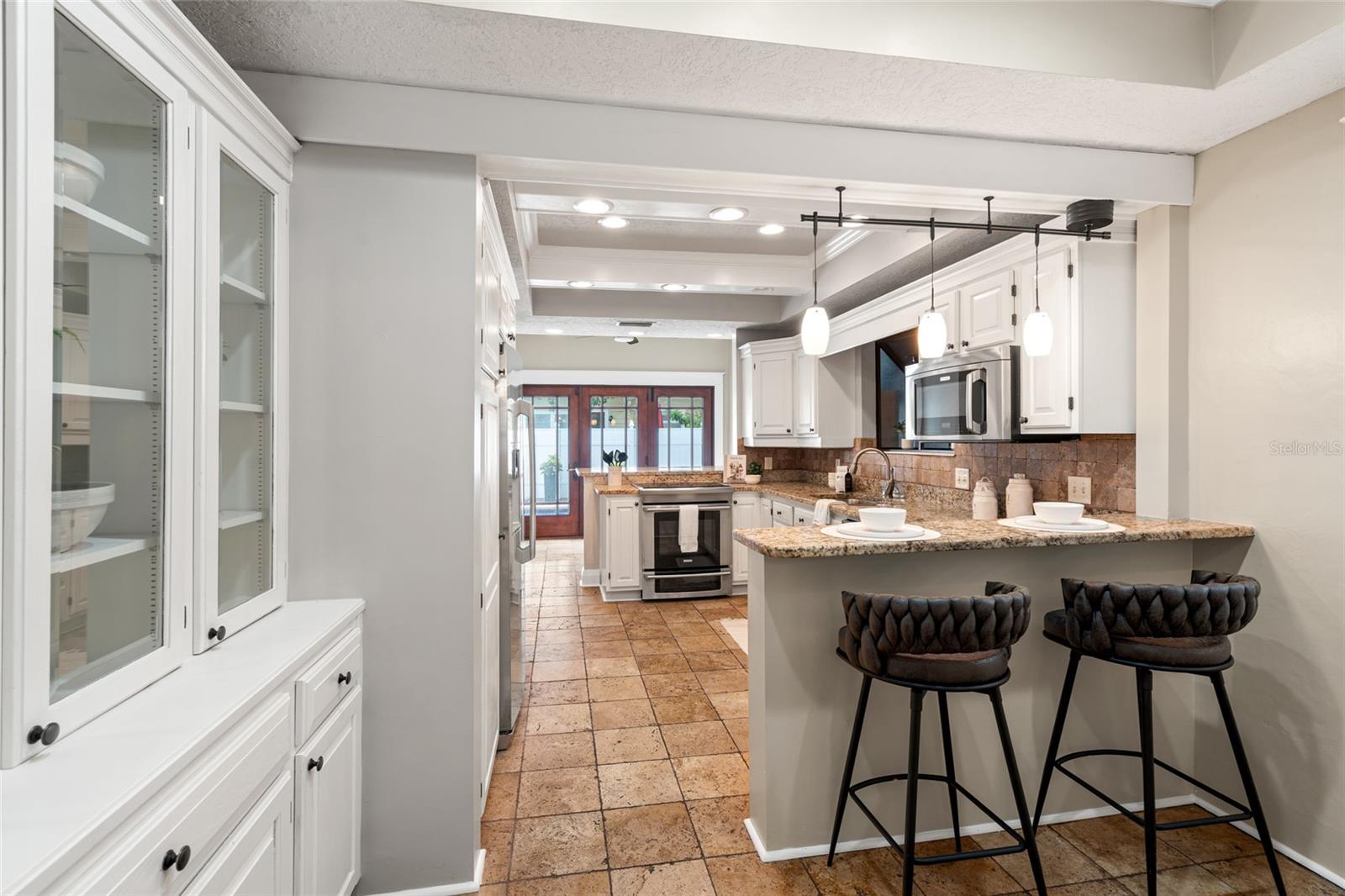 Breakfast nook with built ins