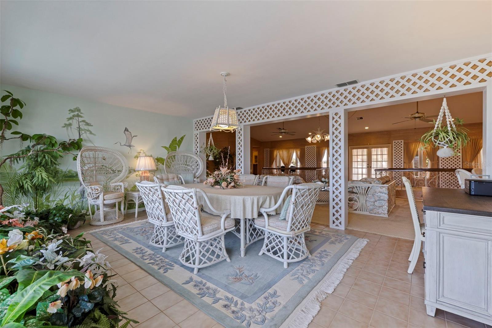dining area/garden room/tea room