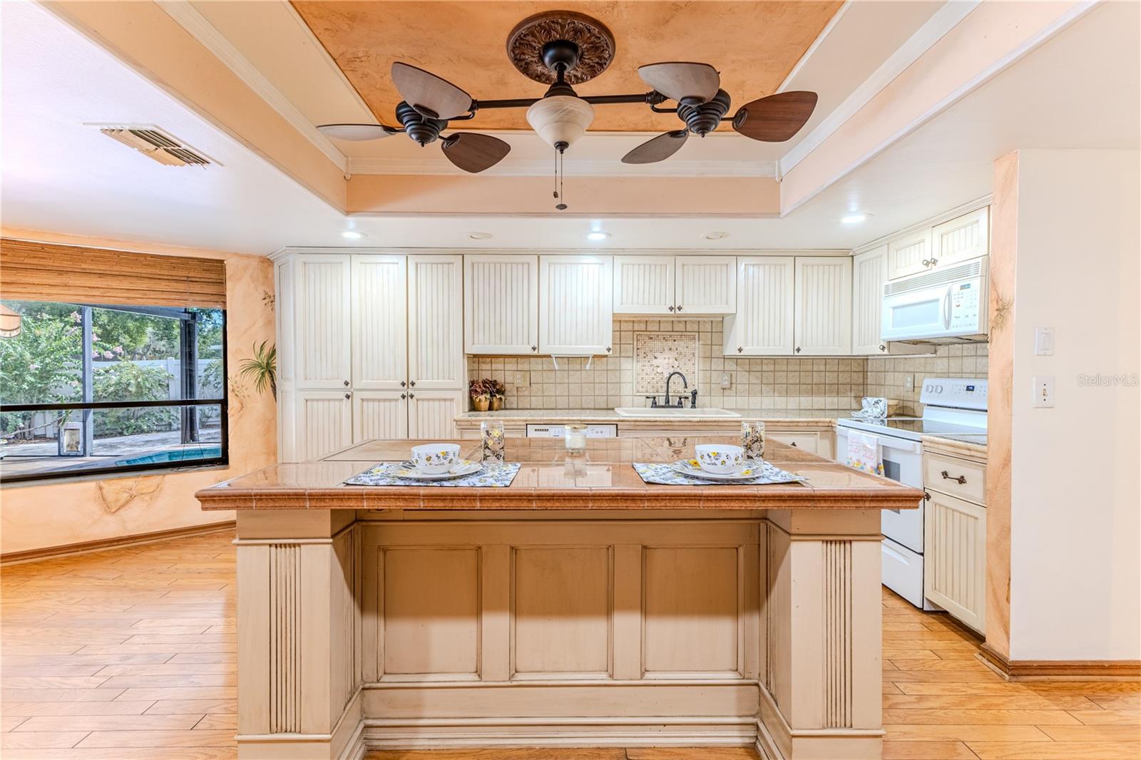 Kitchen Island