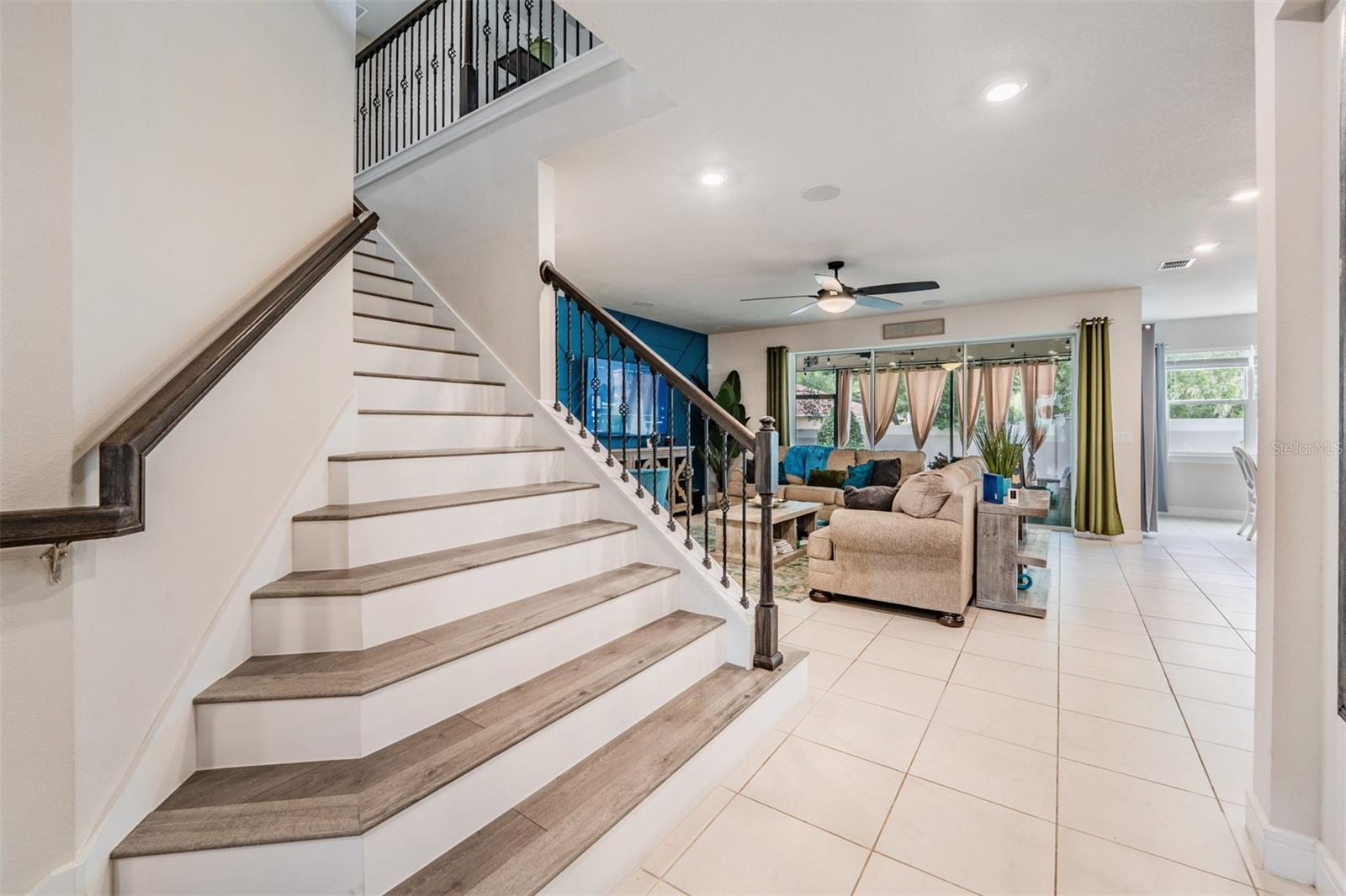 grand stair case