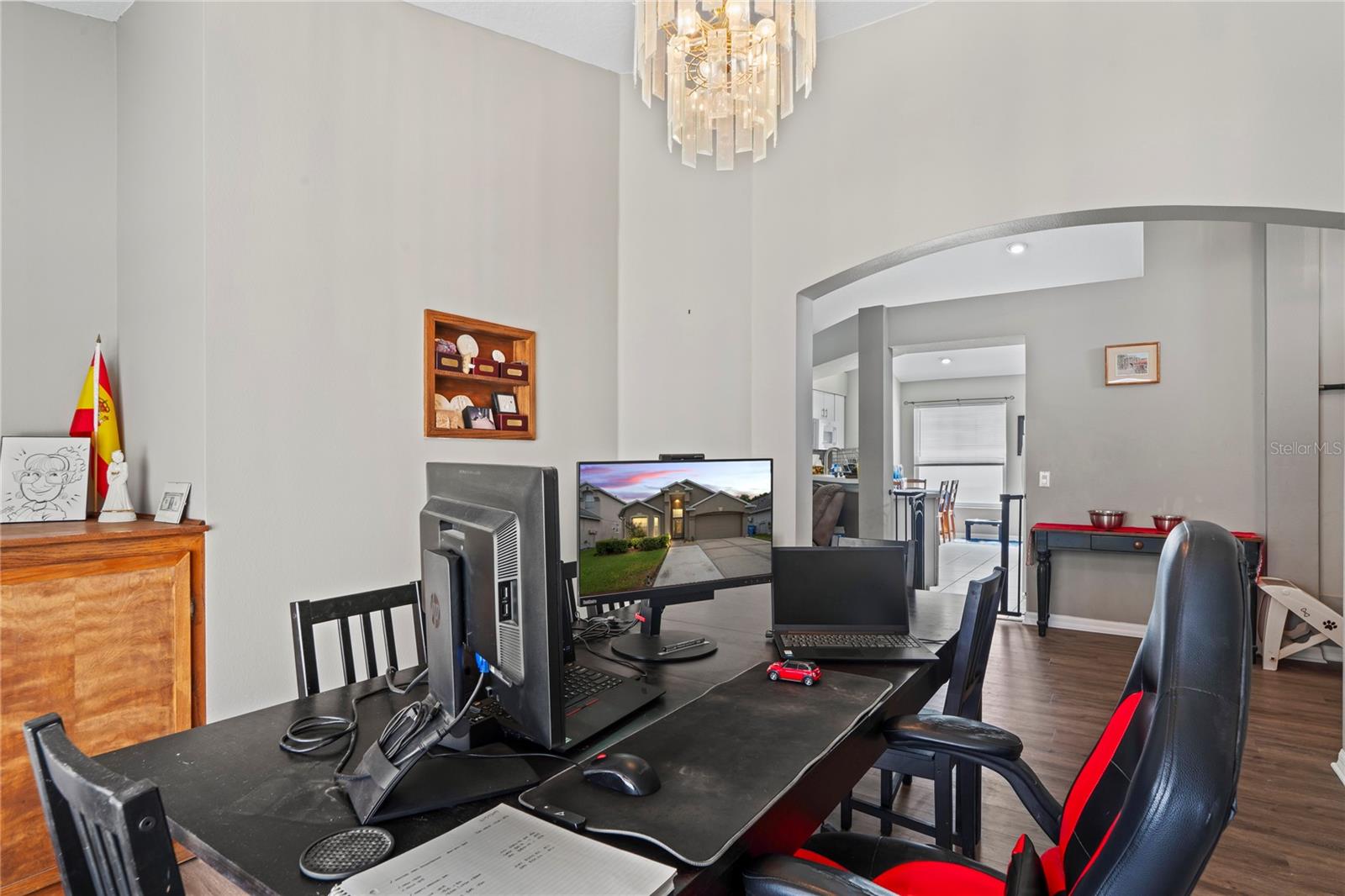 Dinning room or Den