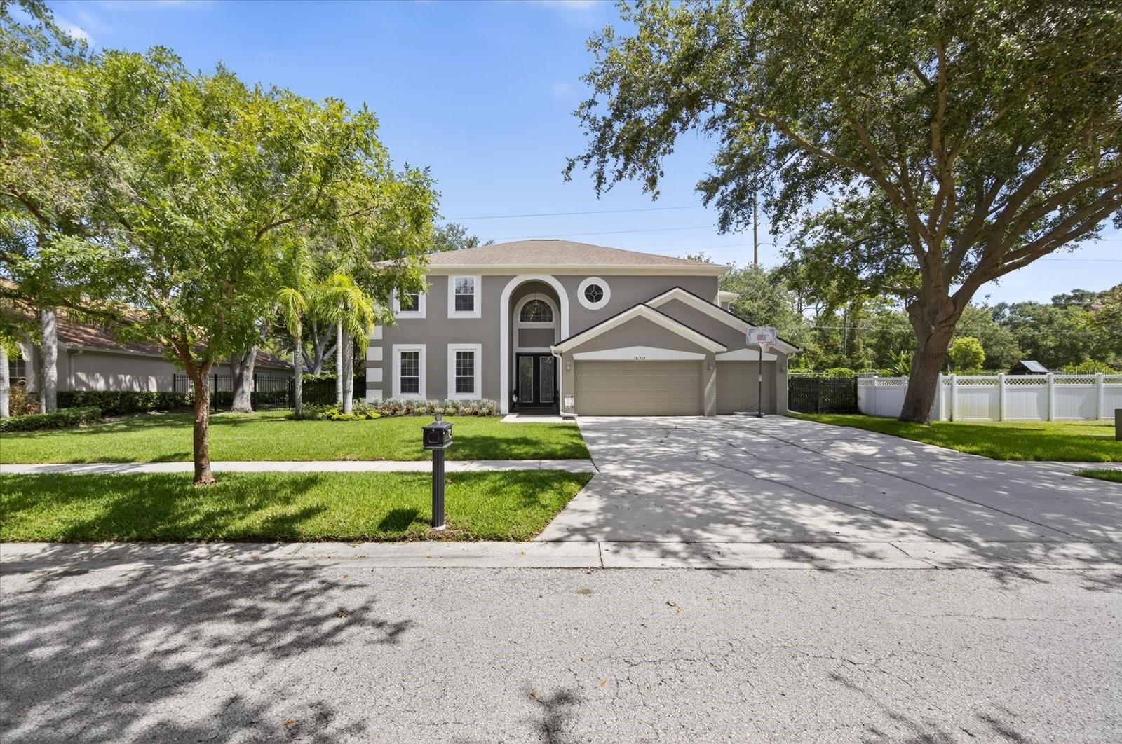 Welcome to 15717 Berea Dr!