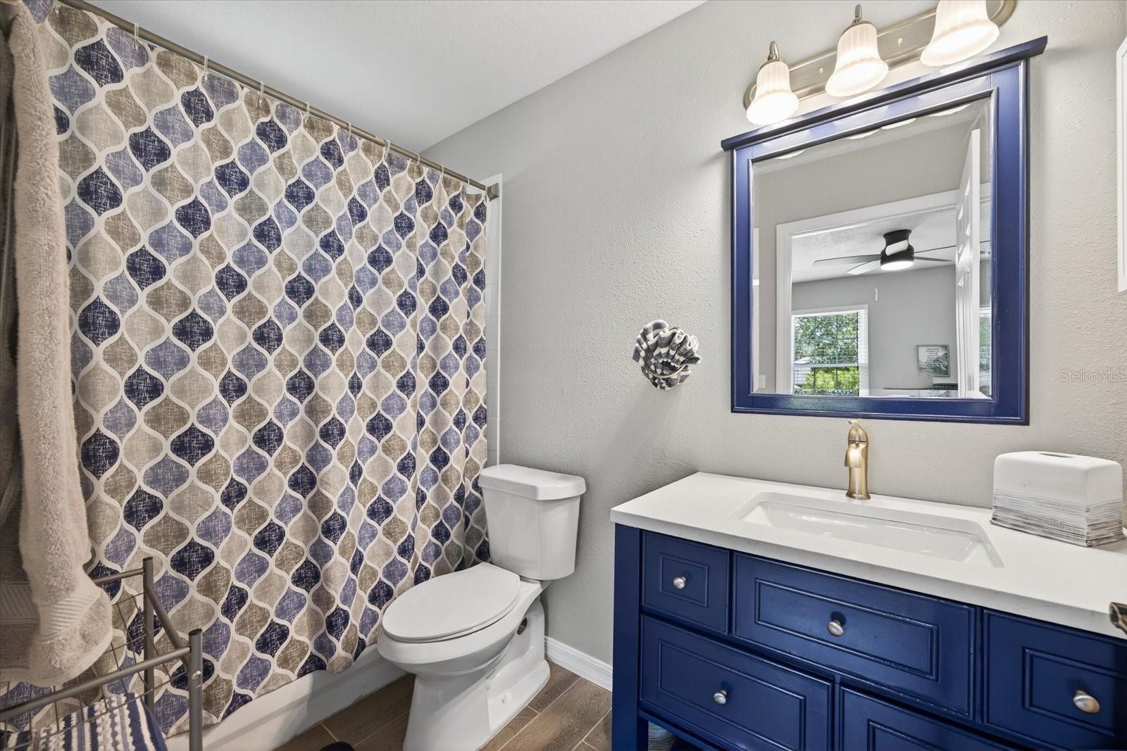 En-Suite Bathroom