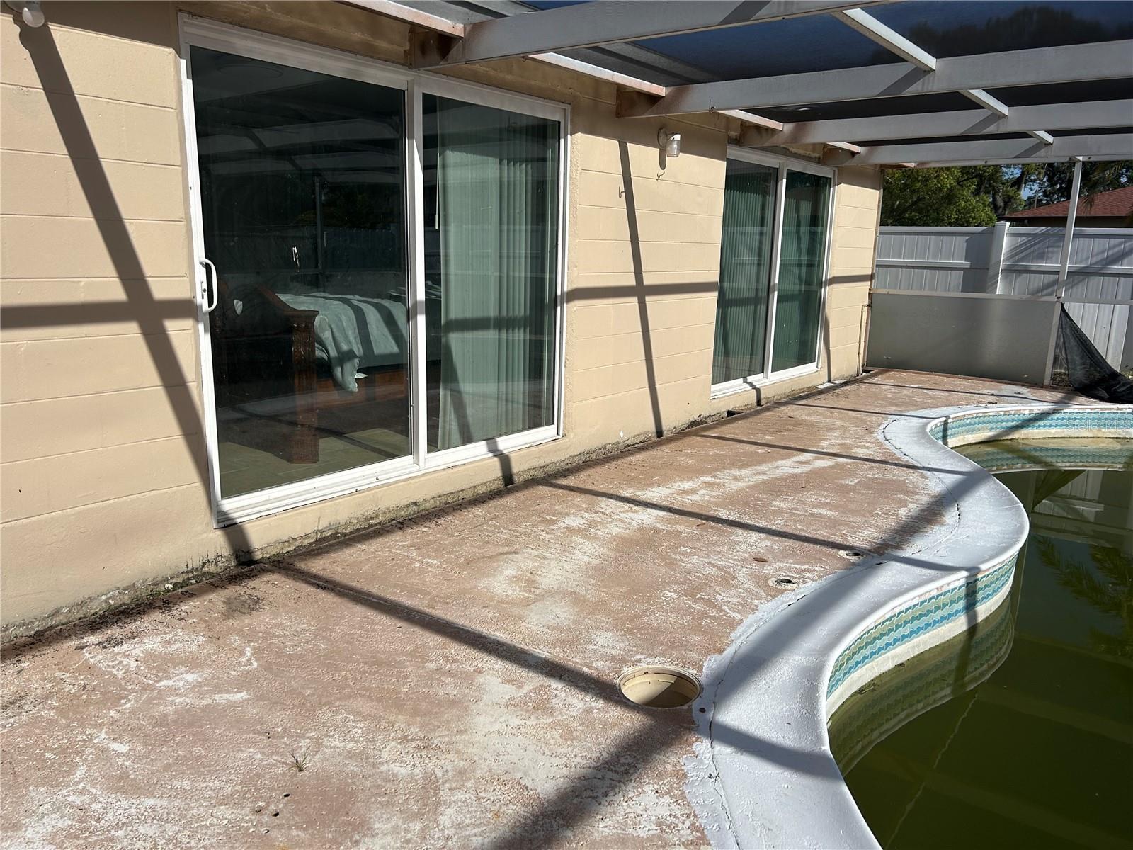 Unfinhish pool