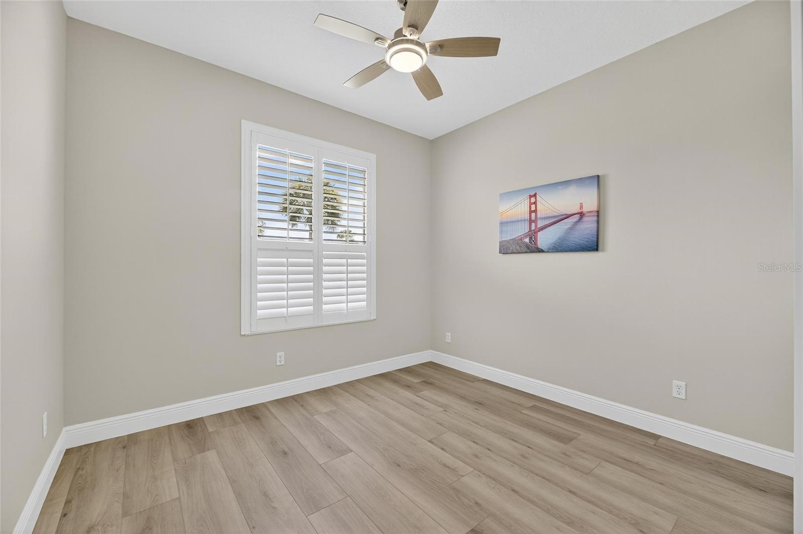 2nd bedroom