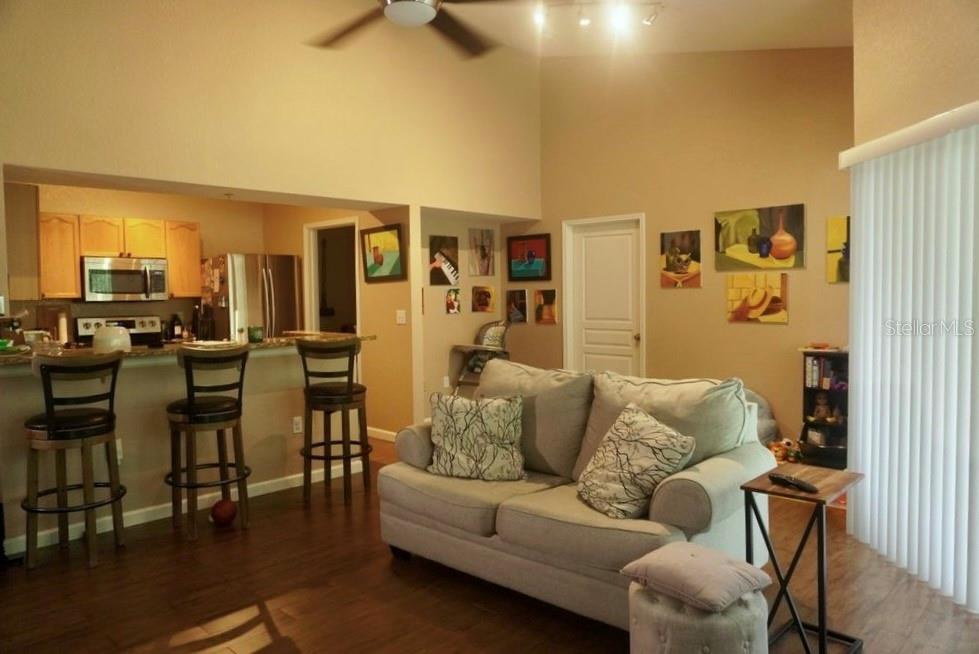 Living Rm