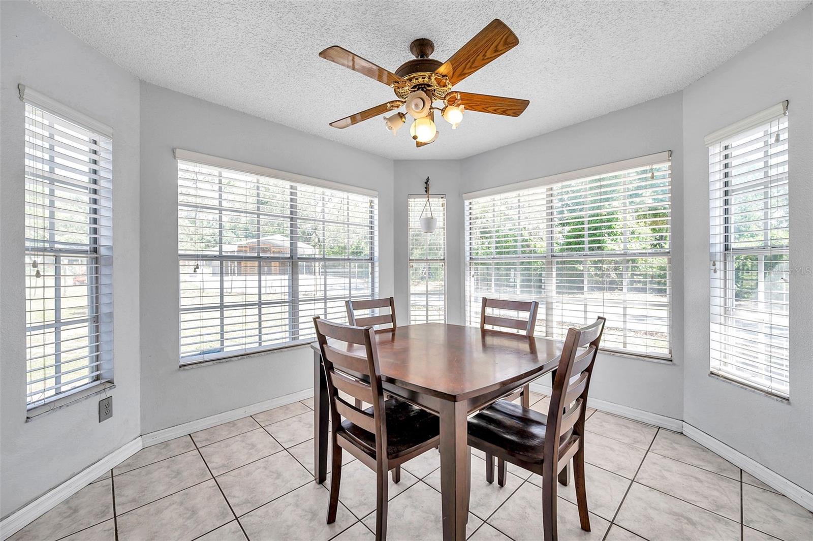 Breakfast nook