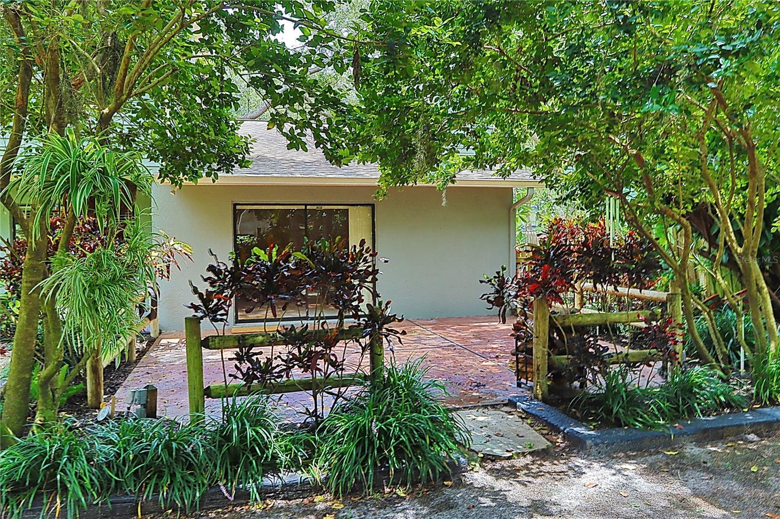 REAR PATIO