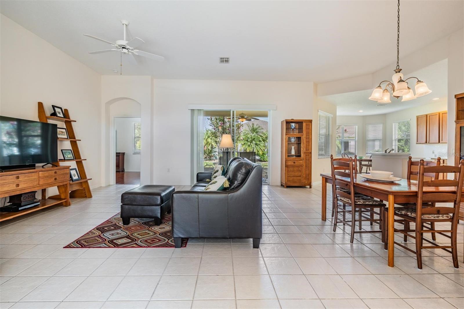 Open and airy floorplan