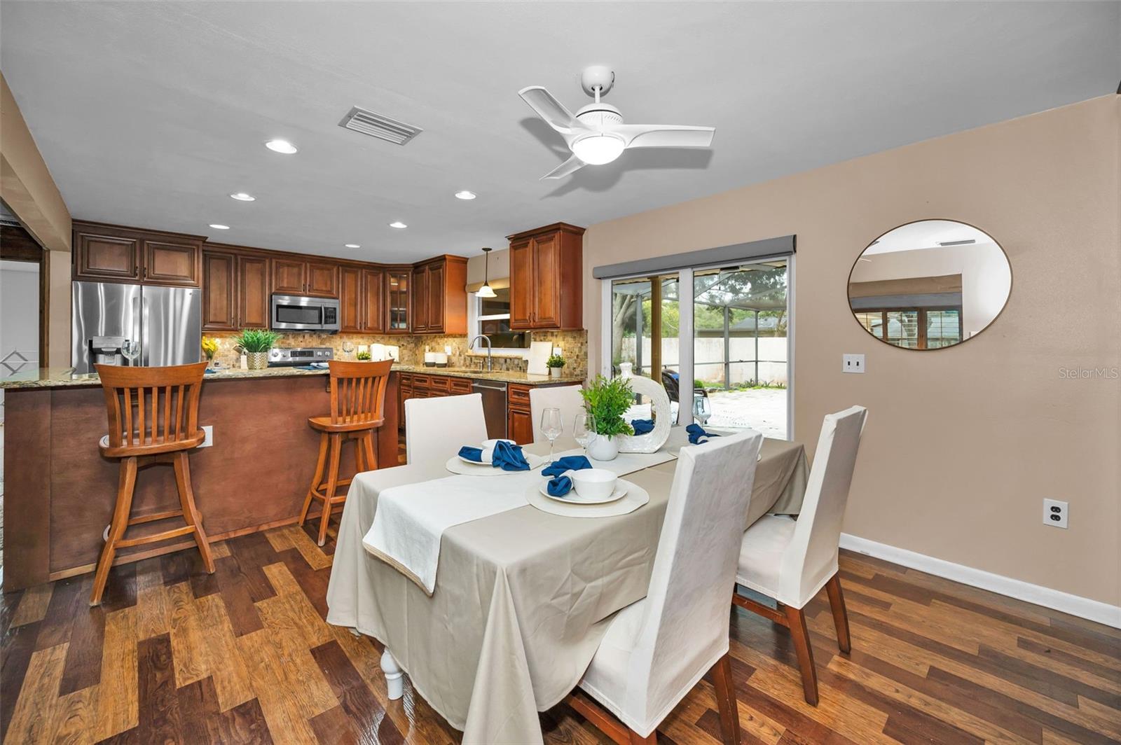 Dining Room/Kitchen