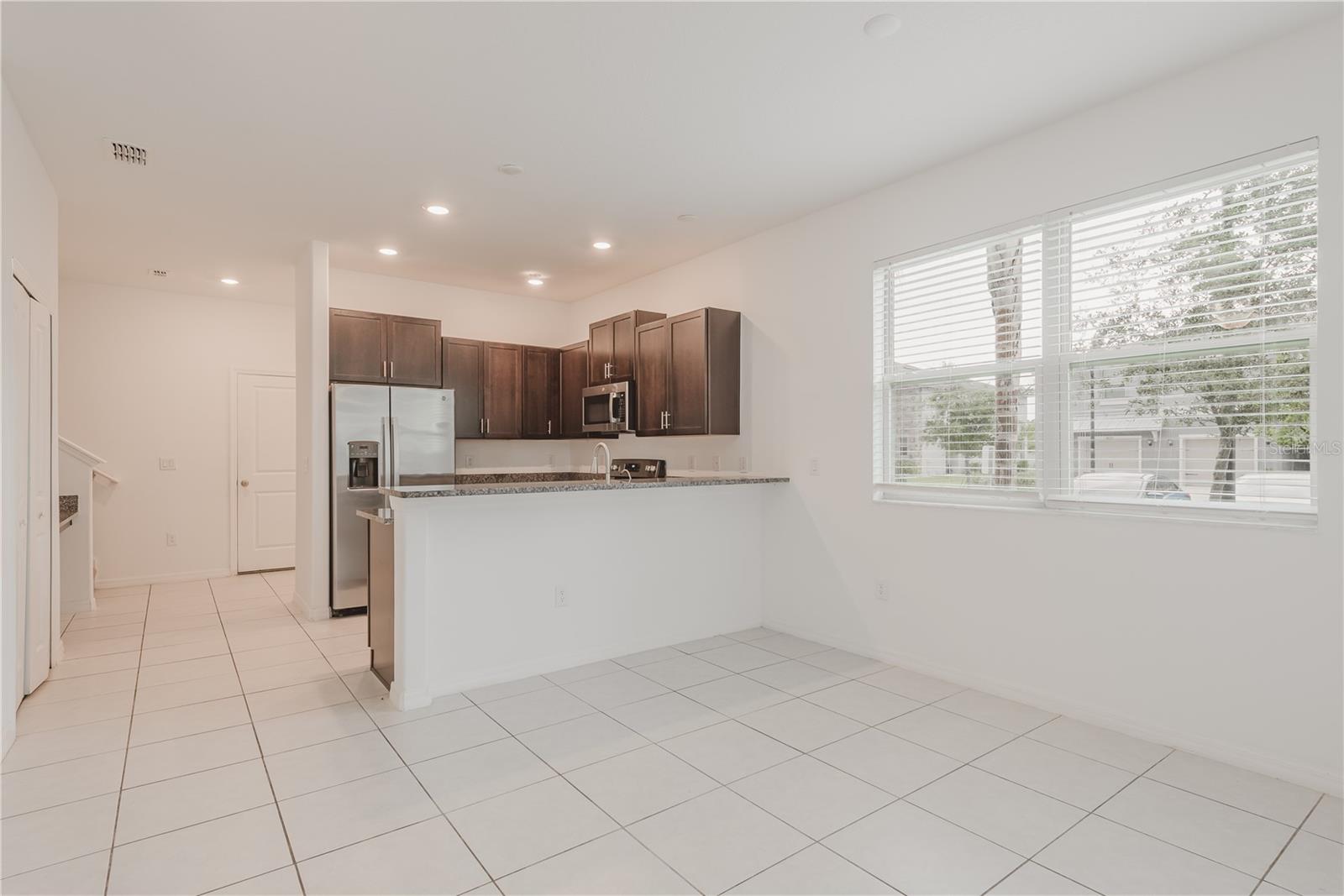 Kitchen & dining Area