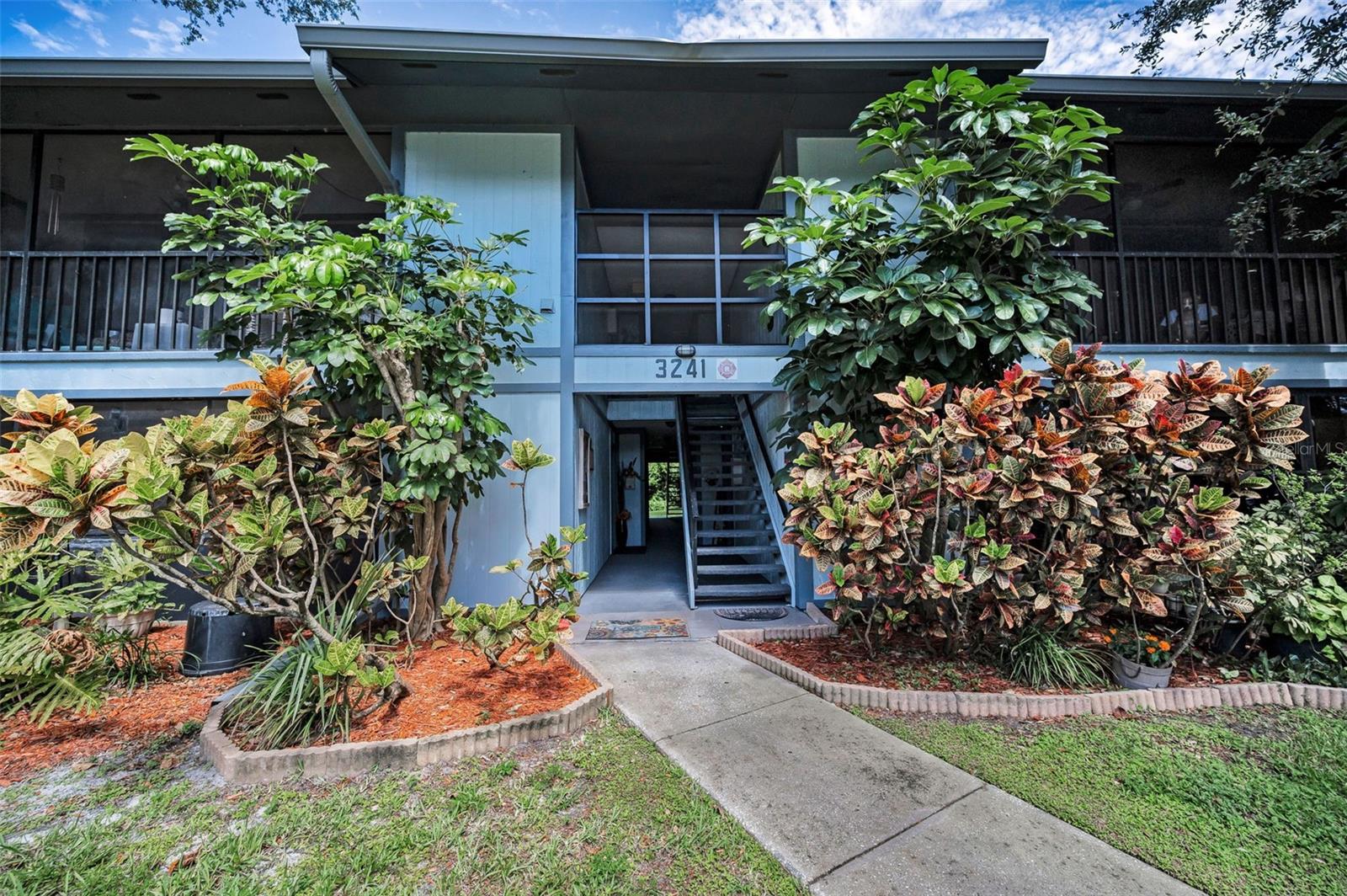 Front Exterior and walkway