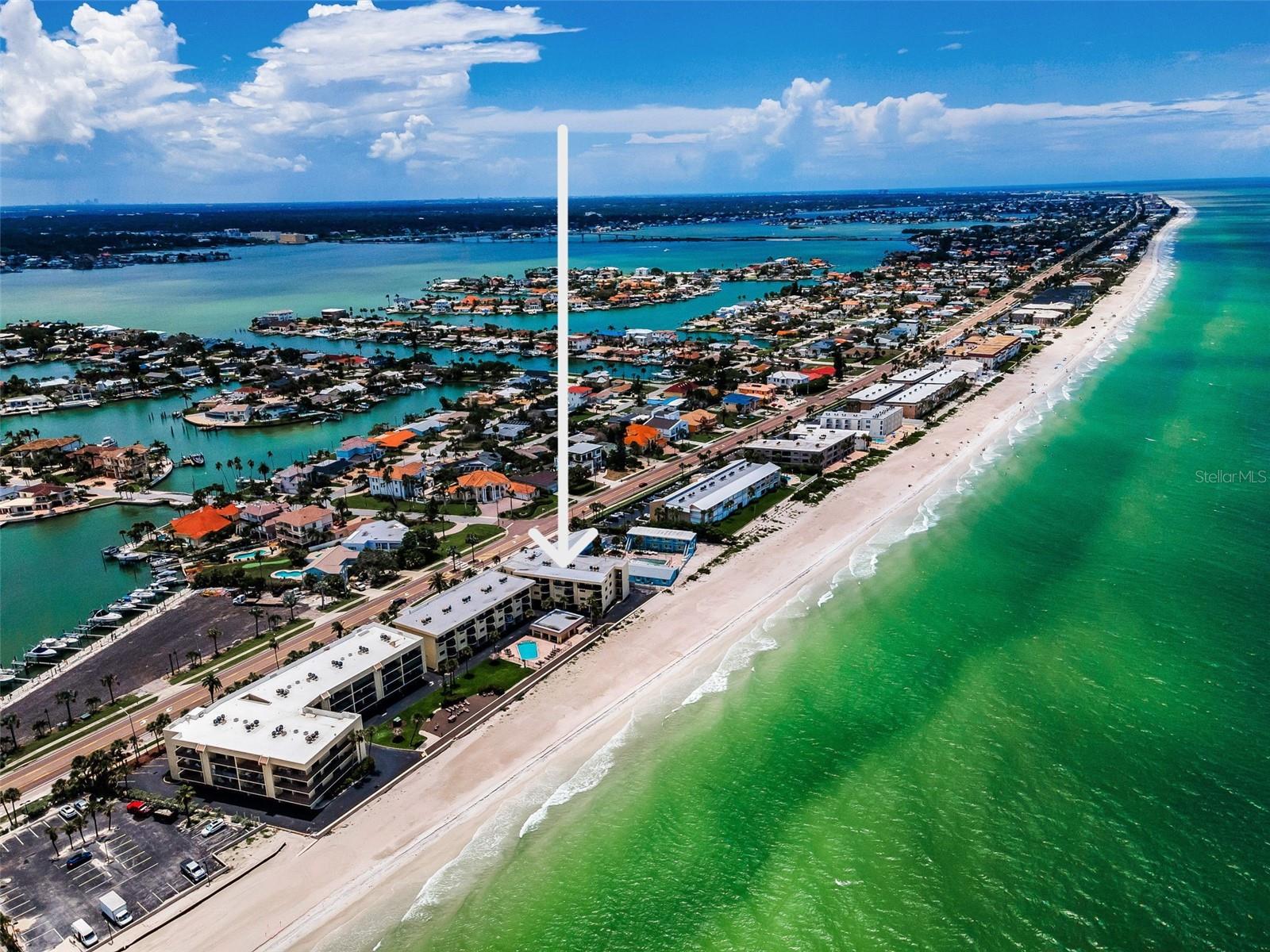 Small Community, Big Gulf Views—Life Slows Down in Belleair Beach