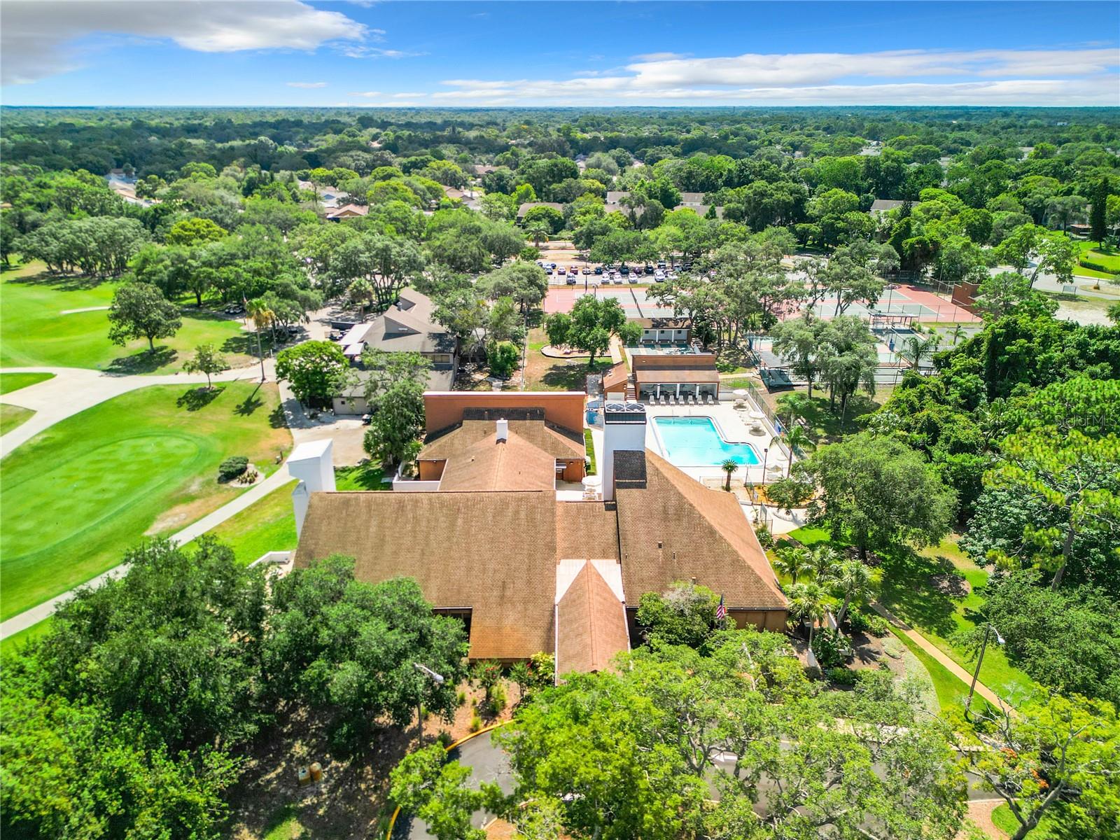 Beacon Woods amenities