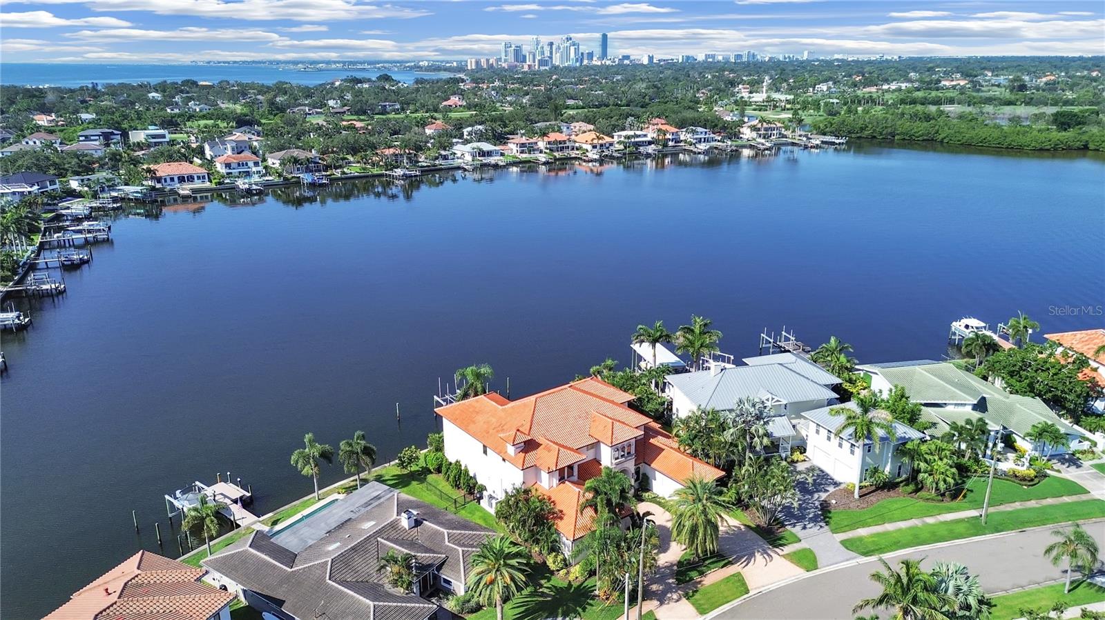 Smacks Bayou/ST. PETESKYLINE!
