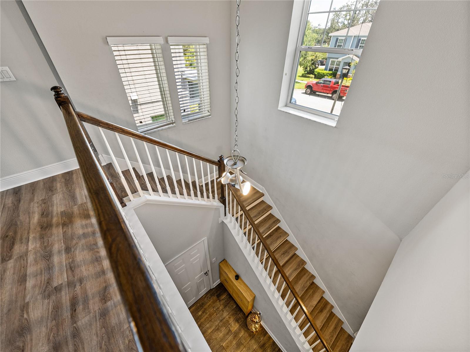 Stairs from foyer to loft
