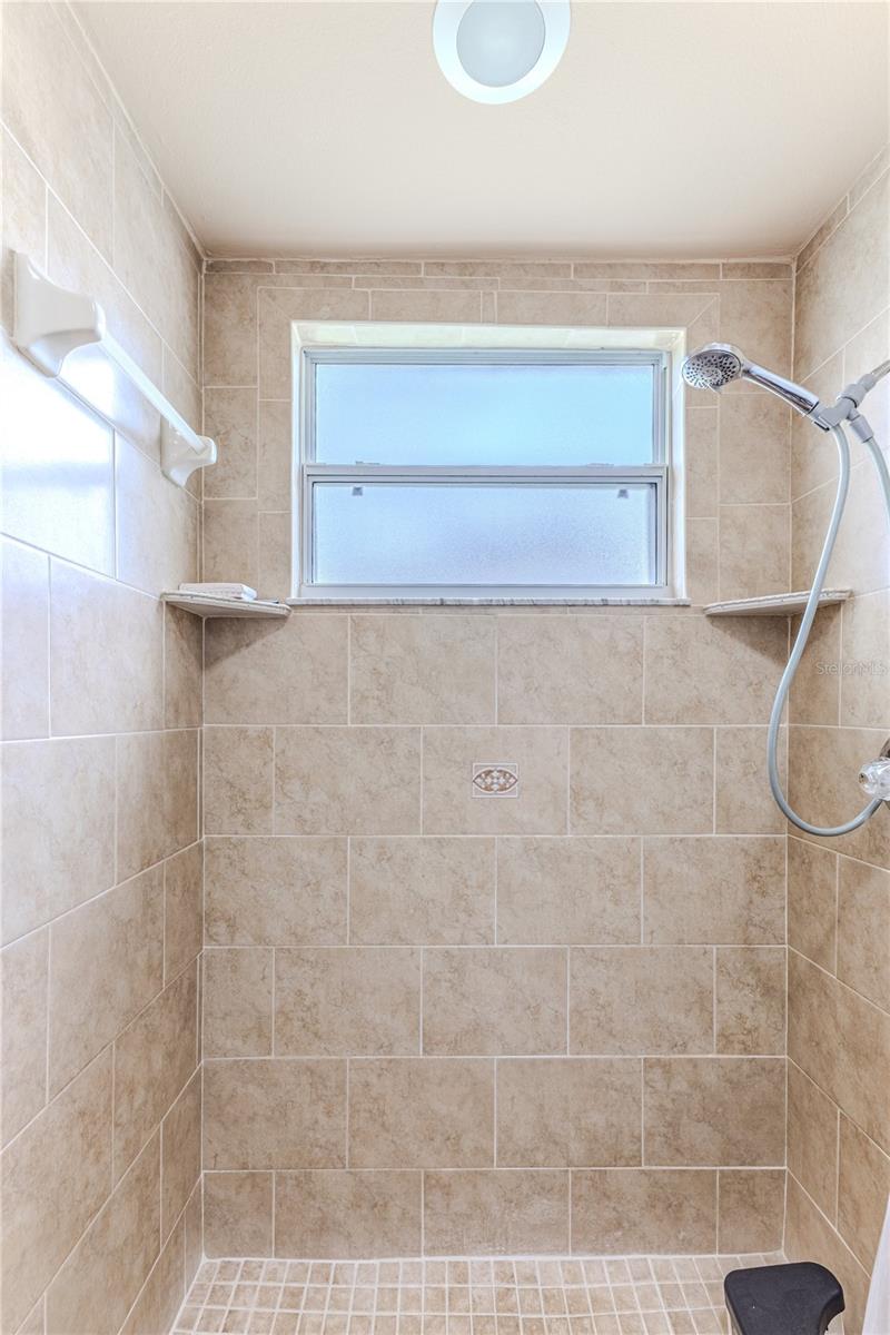 Primary shower