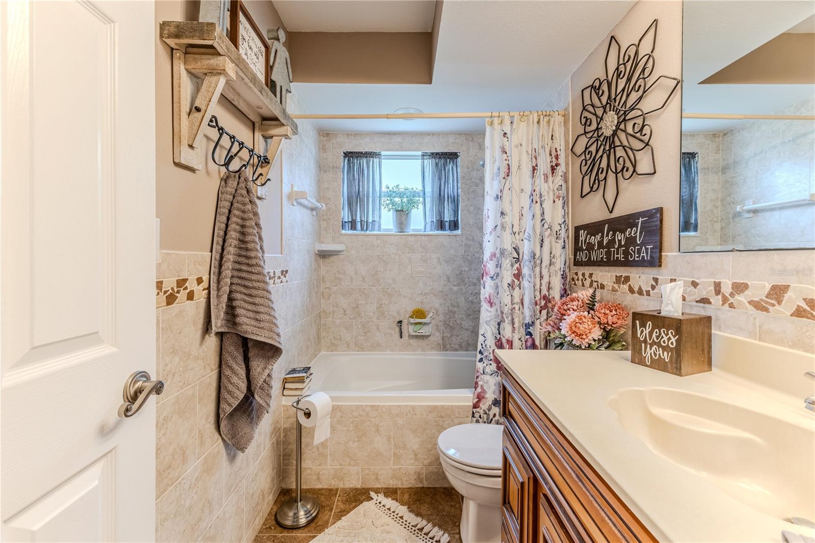 full guest bath