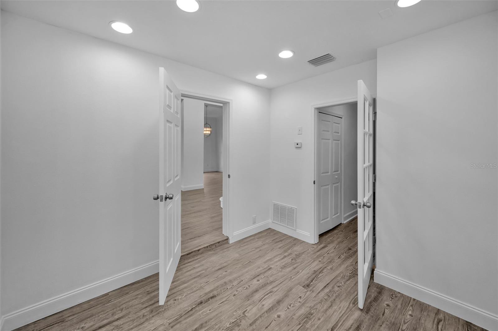 1st Floor Bonus Suite