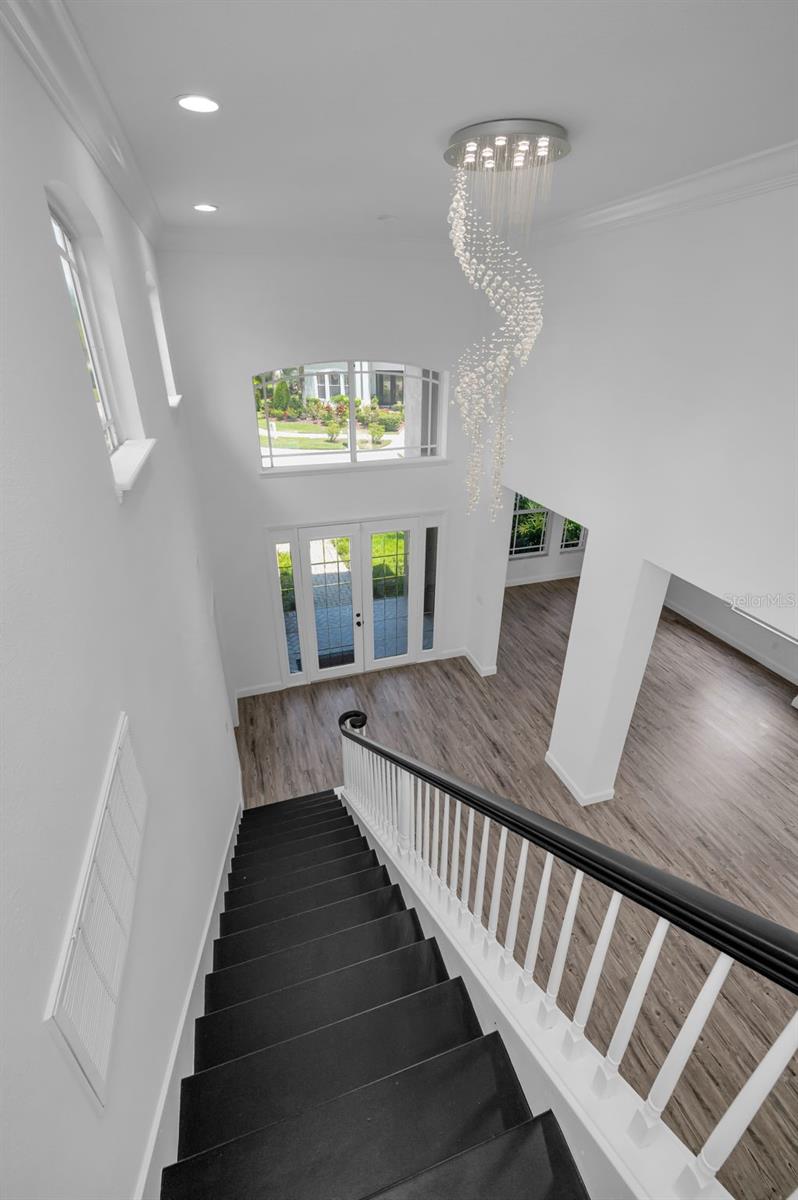 Staircase/Foyer