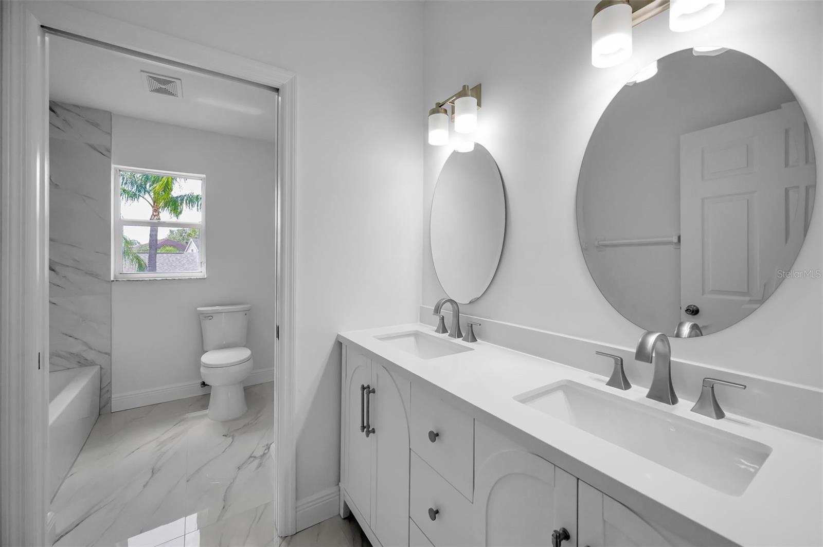 Upper Level Bath
