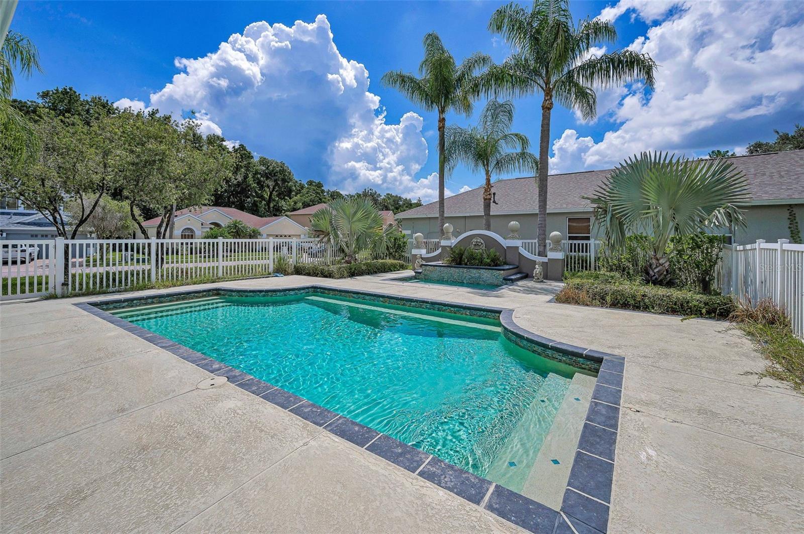 Pool/Spa