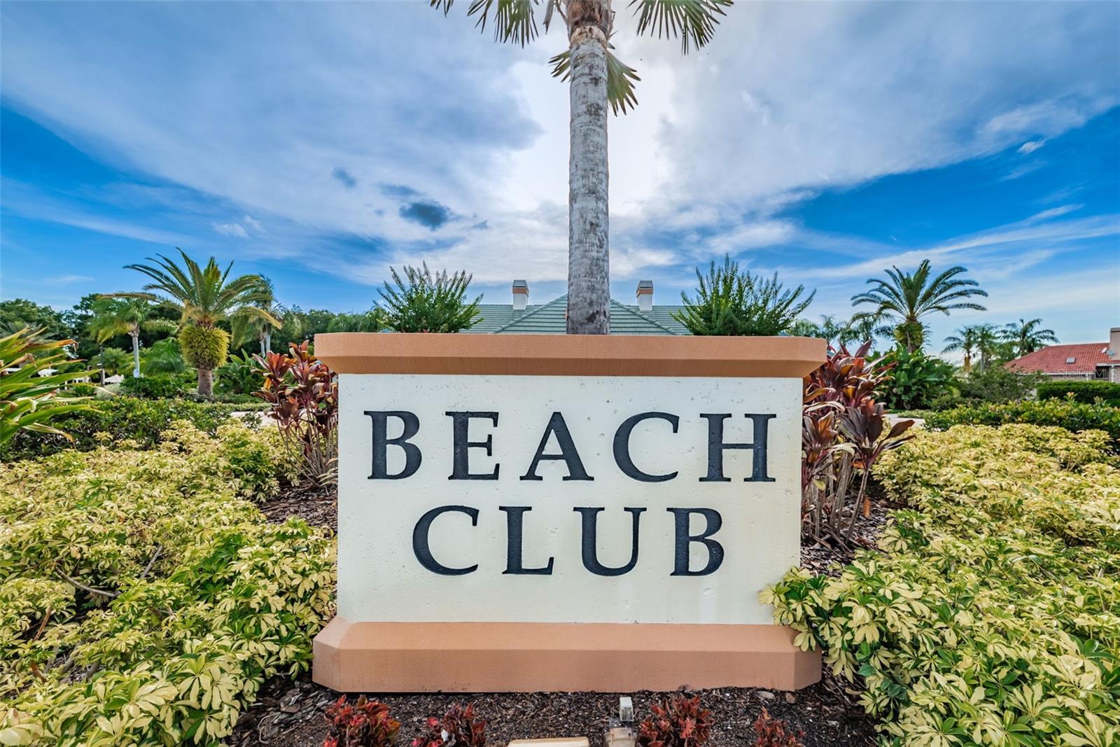 Cory Lake Isles Beach Club
