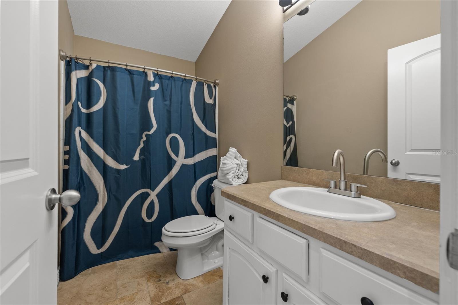 secondary bathroom