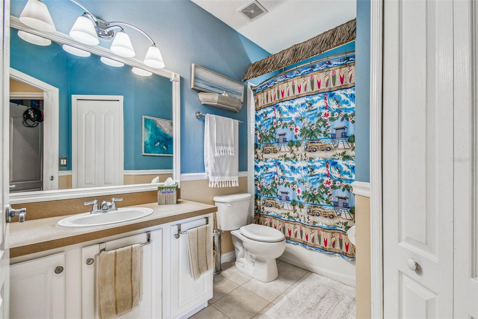 Upstairs Guest Bath