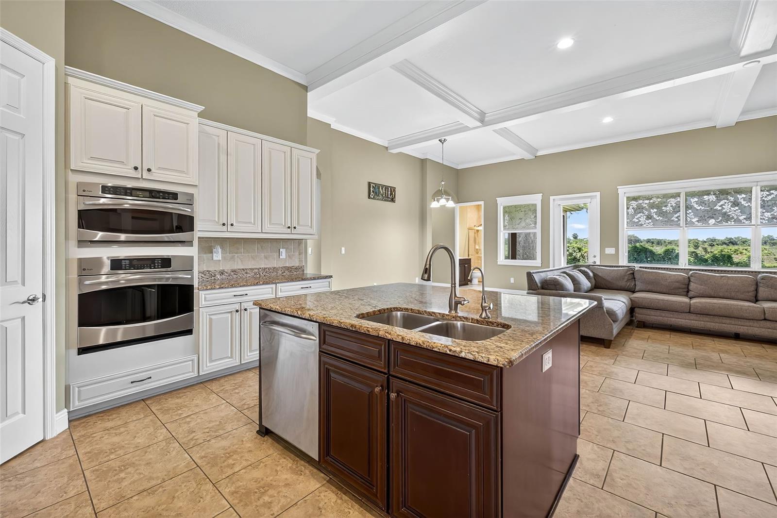 Double wall oven