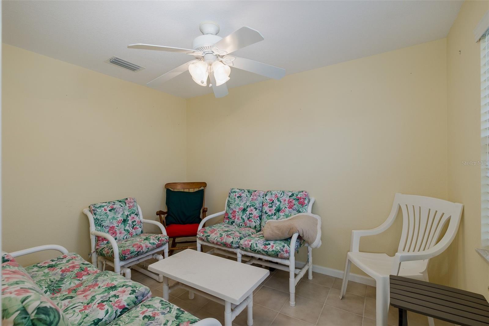 Office space or 4th bedroom