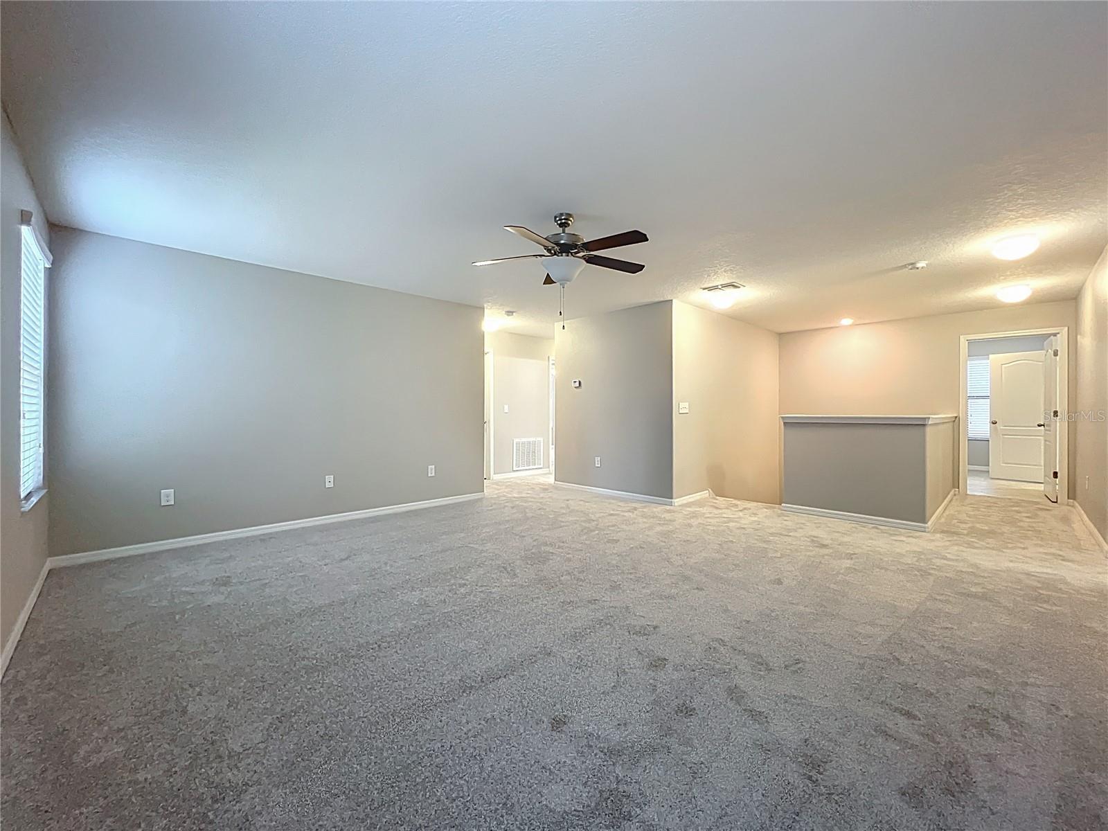 Upstairs bonusroom