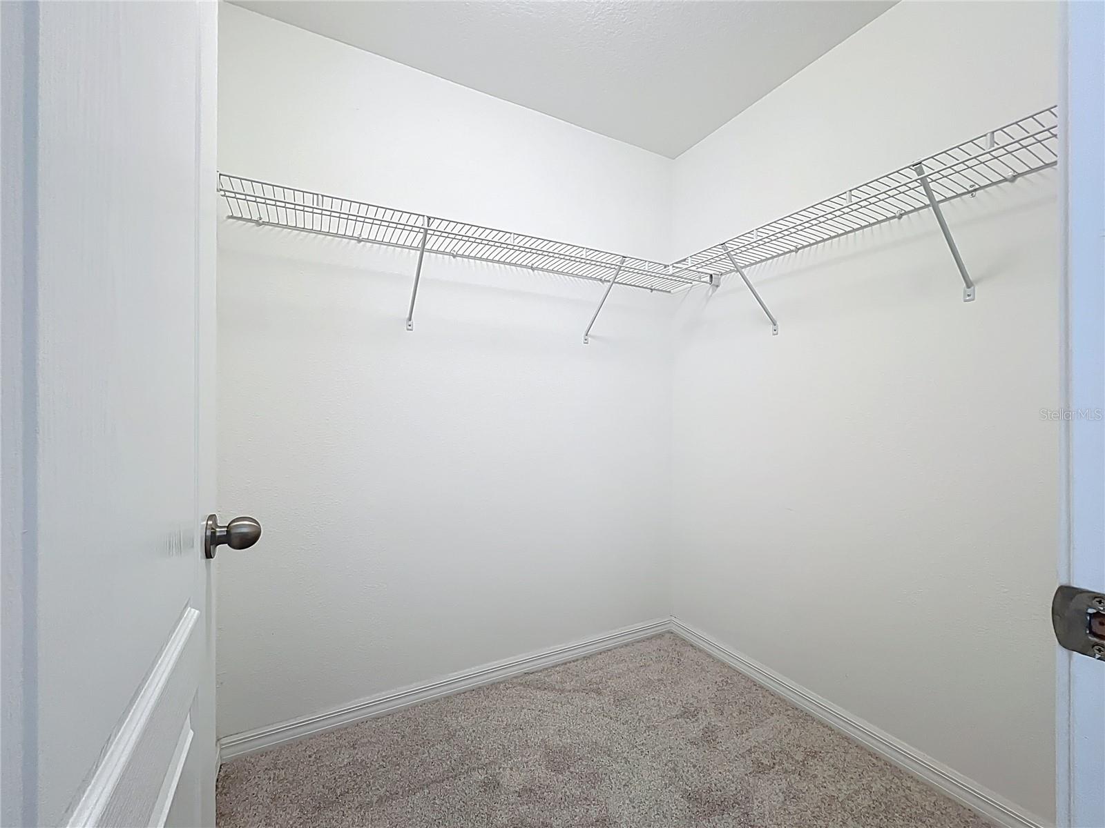 walk in closet
