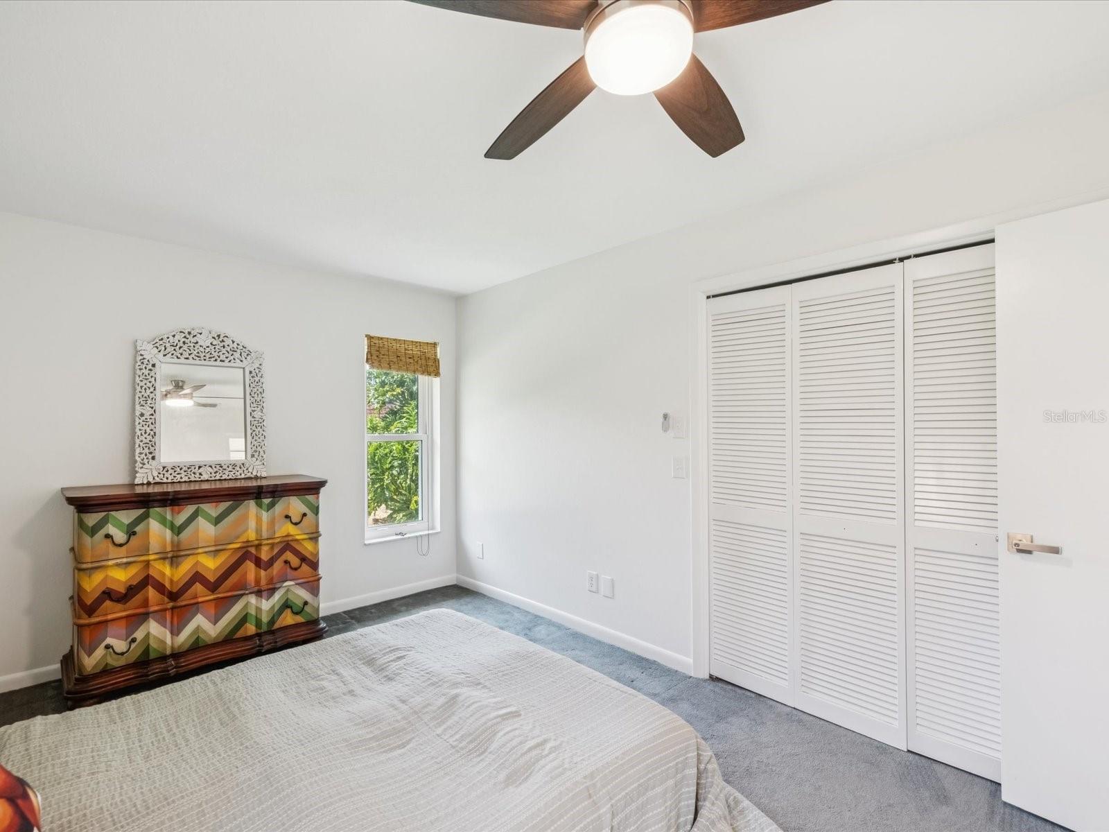 2nd Bedroom w/ Closet