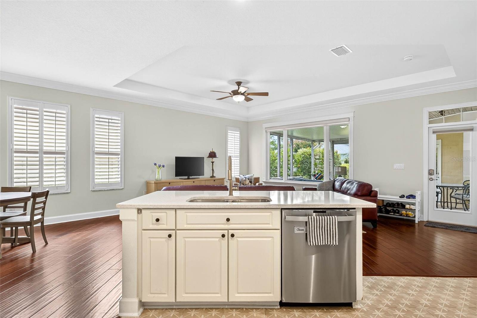Quartz countertops and stainless appliances