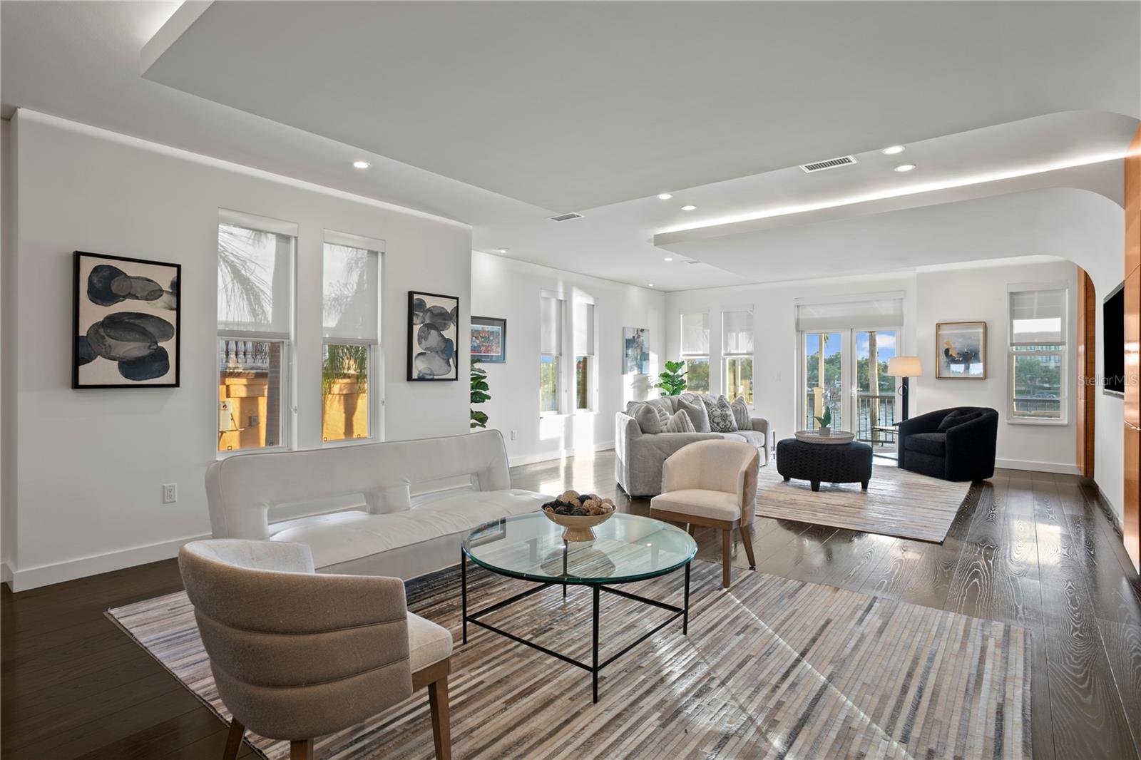 Additional sitting or play area or perfect for your favorite game table