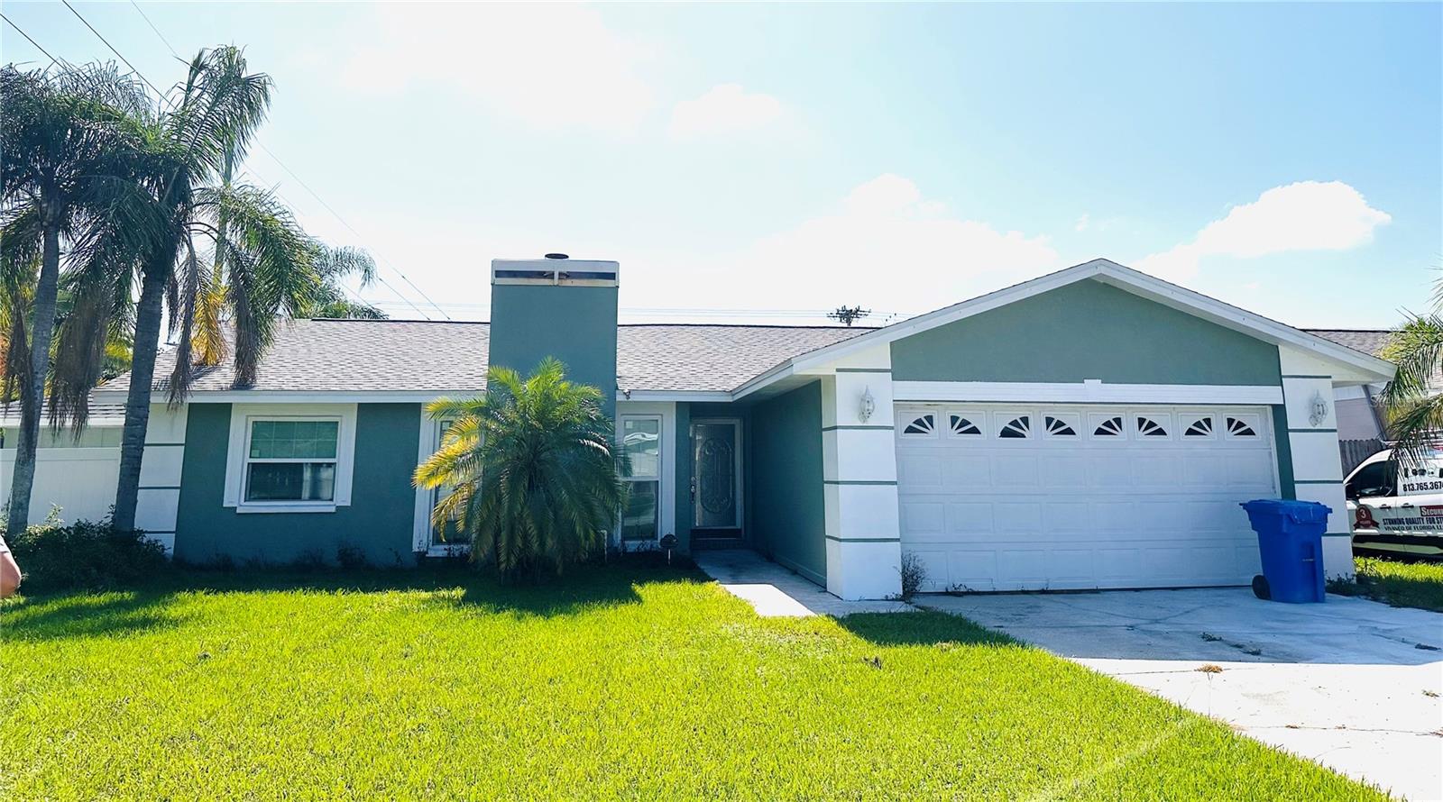 11207 Crossmill Drive, Tampa